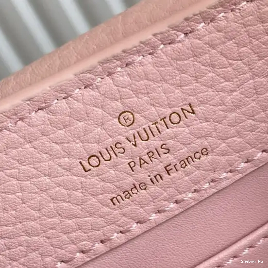 VUITTON LOUIS MINI CAPUCINES 0531